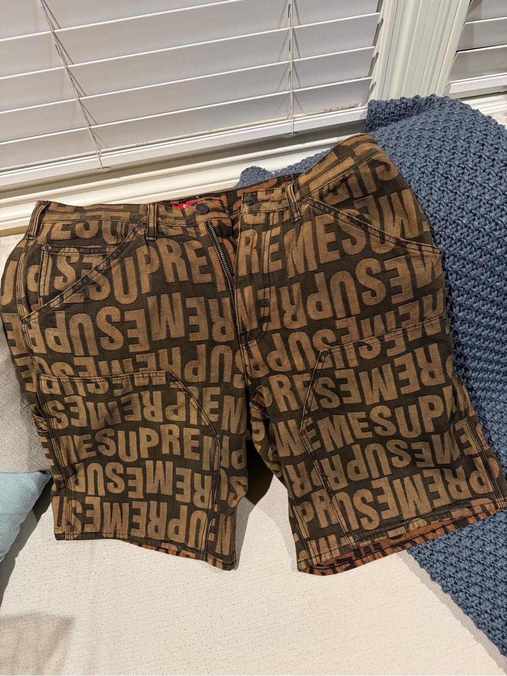 Supreme Repeat Jacquard Double Knee Denim Short size 34 New